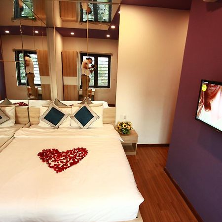 Mata Love Hotel Дананг Екстериор снимка