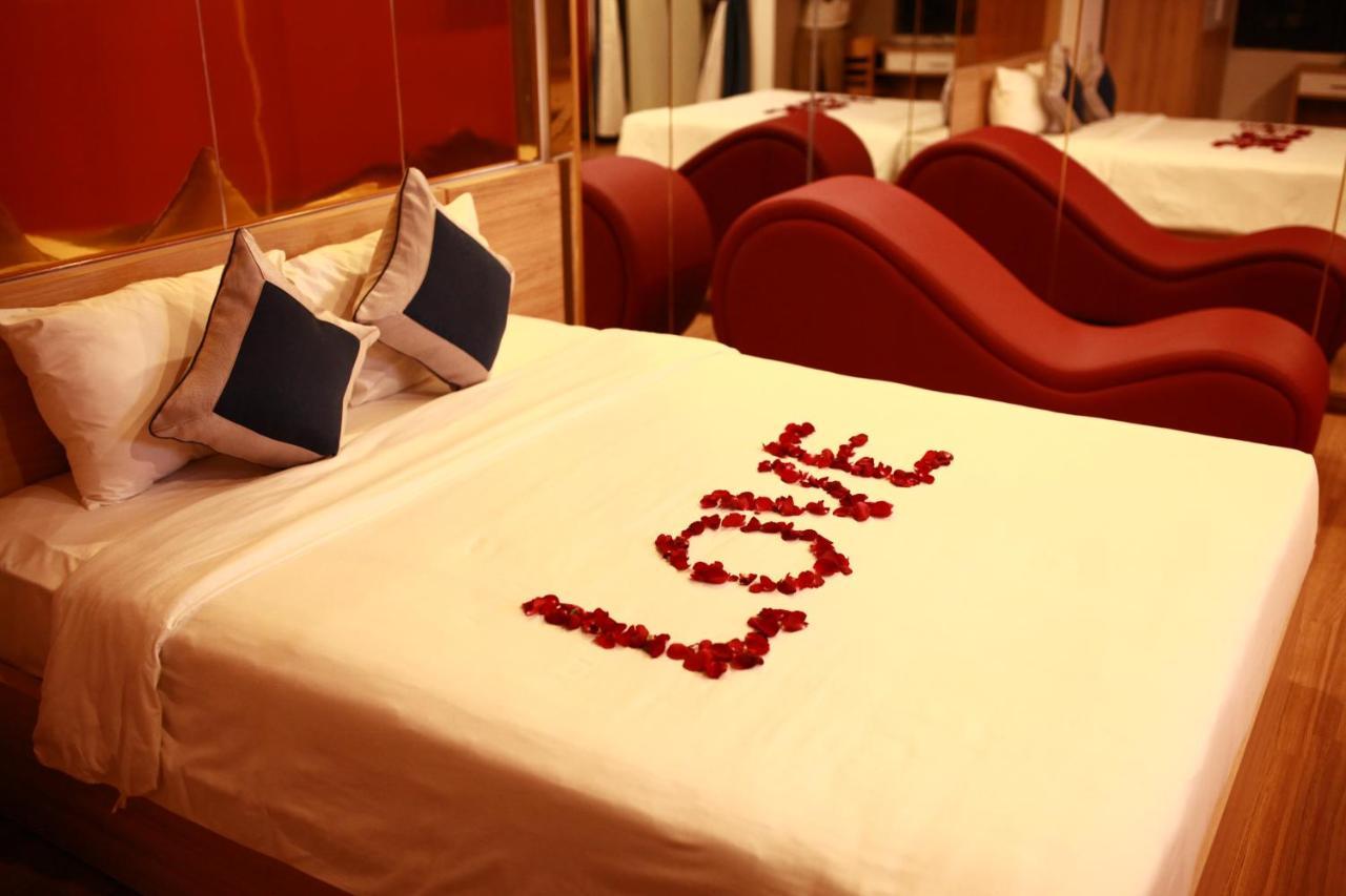 Mata Love Hotel Дананг Екстериор снимка