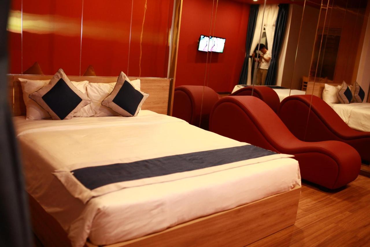 Mata Love Hotel Дананг Екстериор снимка