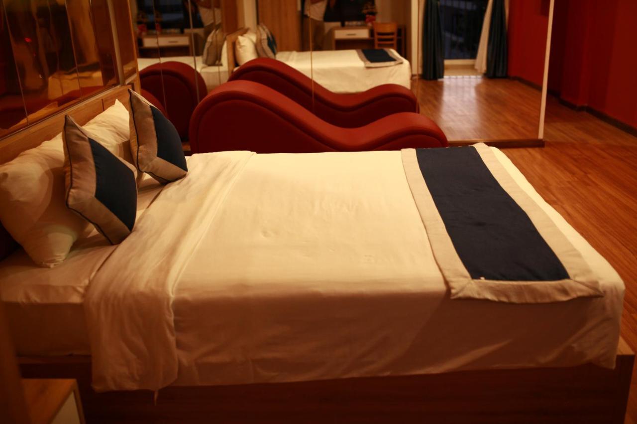 Mata Love Hotel Дананг Екстериор снимка