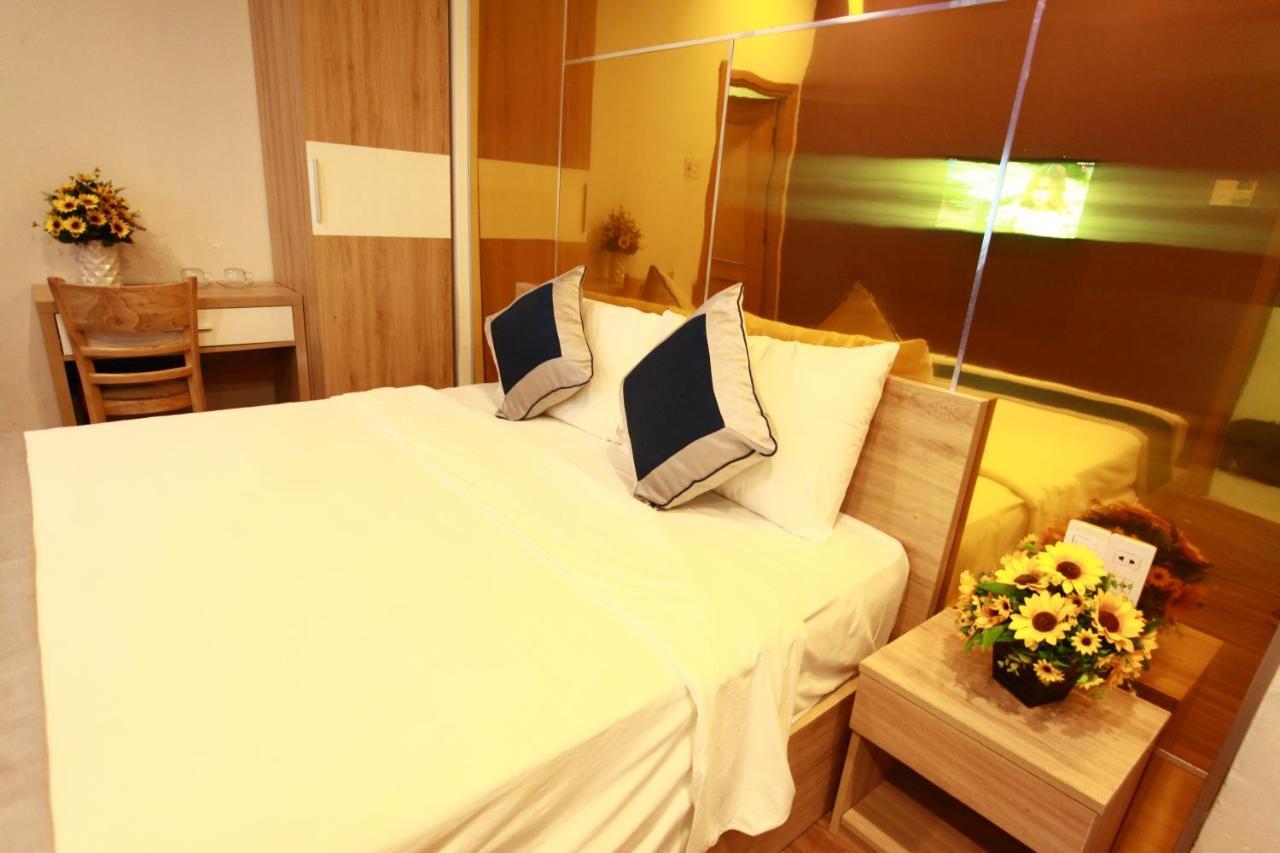 Mata Love Hotel Дананг Екстериор снимка