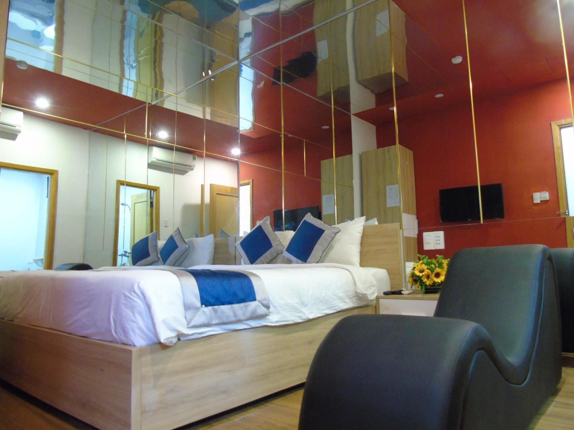 Mata Love Hotel Дананг Екстериор снимка