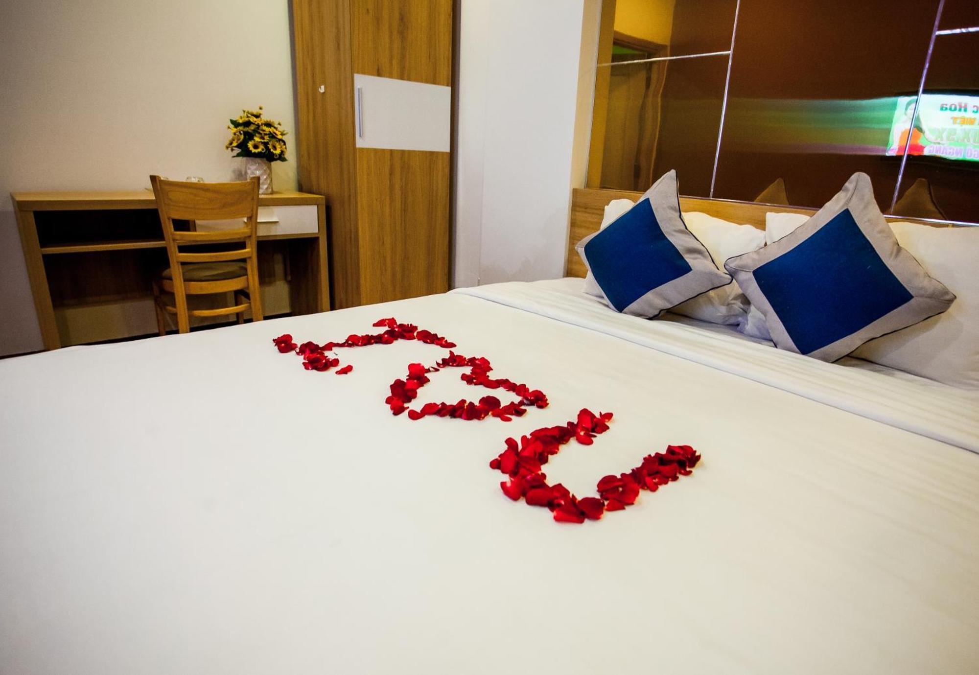 Mata Love Hotel Дананг Екстериор снимка
