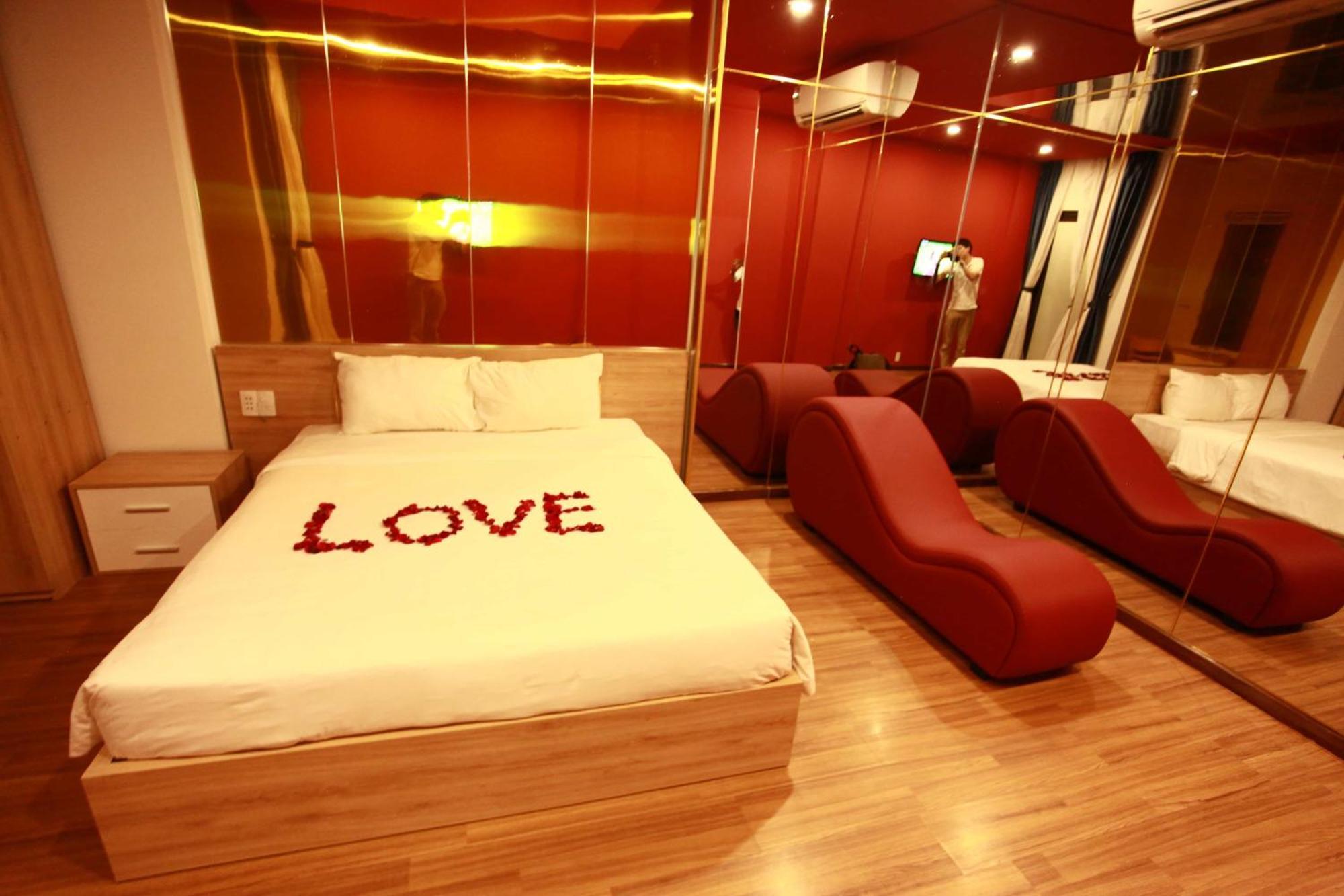 Mata Love Hotel Дананг Екстериор снимка